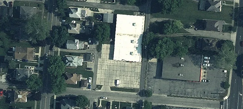 118 Maple Ave