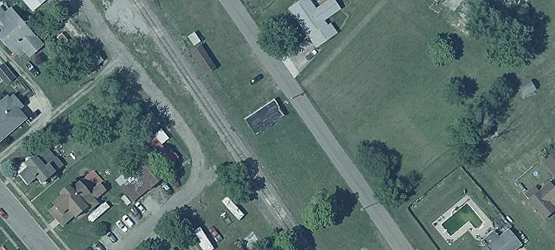 13 Railroad St