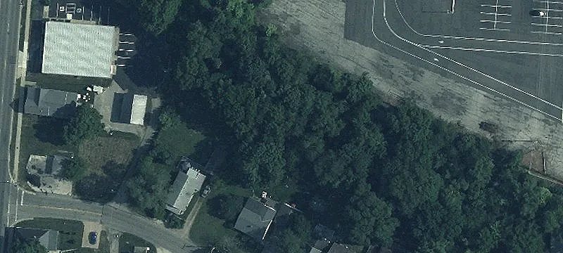Main St