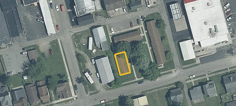 135 Mirabeau St