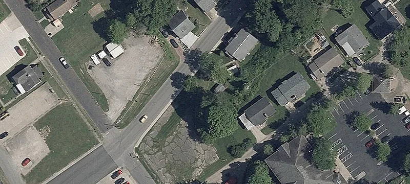 216 Brown St