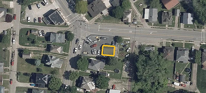 401 Main St