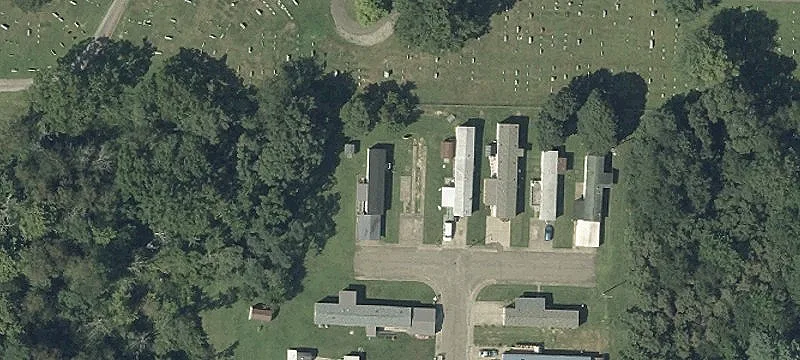 211 Wood Ter Rd