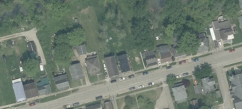 321 Main St