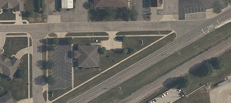 610 Broadmoor Ave