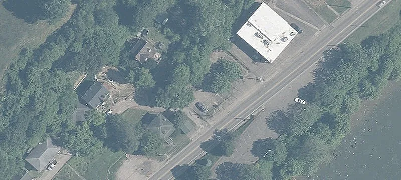 Main St