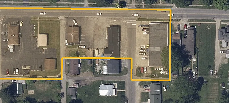 1227 Harding E Way