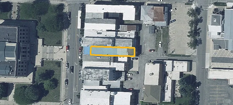 18 Main St