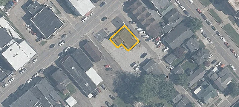 443 2nd Ave