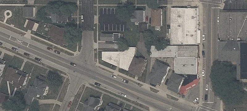 321 Main St