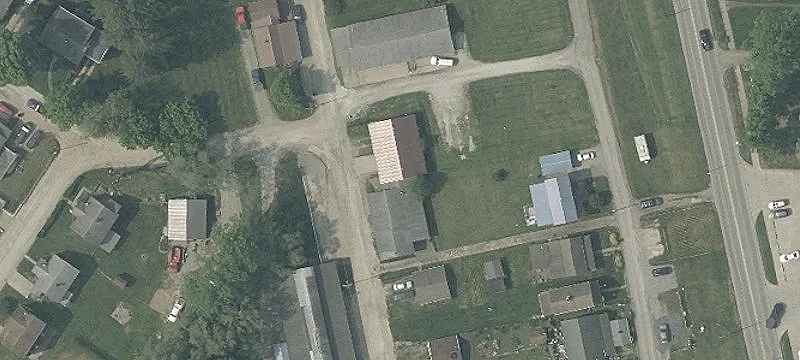 423 Jarvis Ave