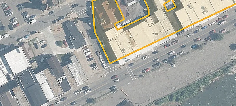 200 Main St