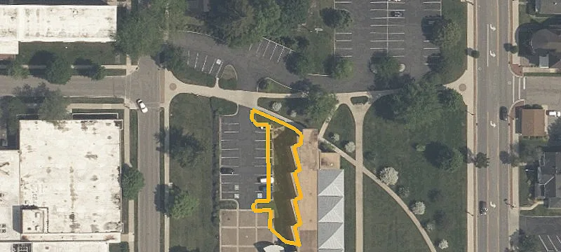 115 Lehr Ave