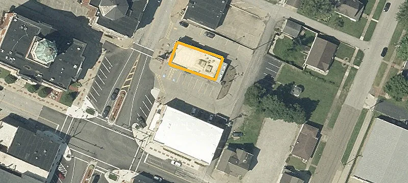 114 Main St