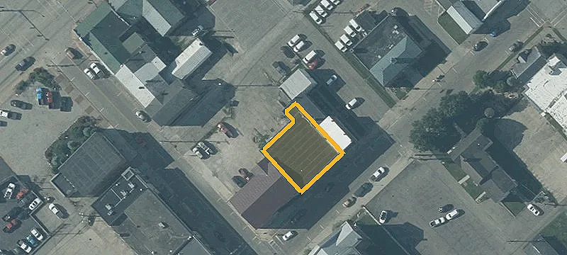 105 2nd St