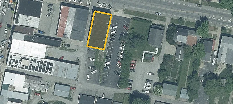 127 Main St