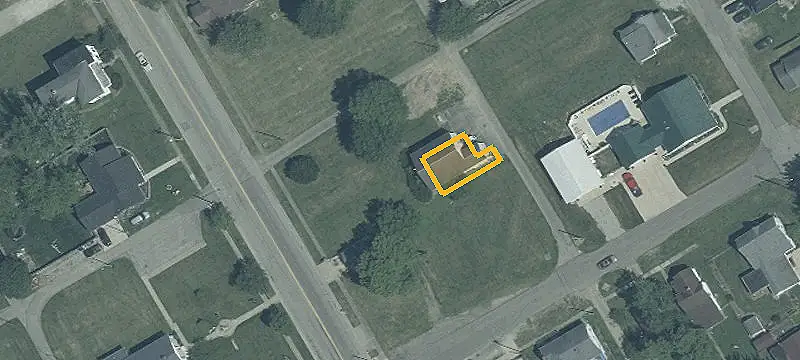 10 Main St