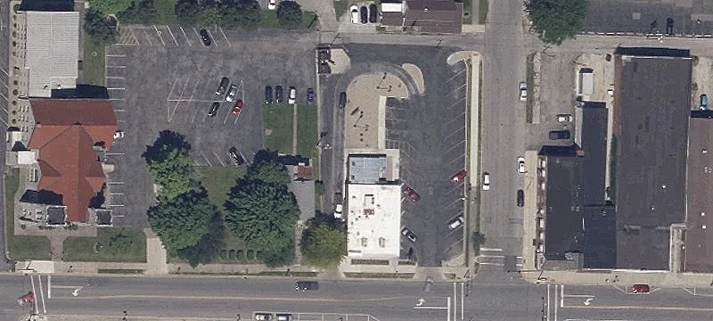 200 Harding W Way