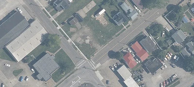 1002 2nd Ave