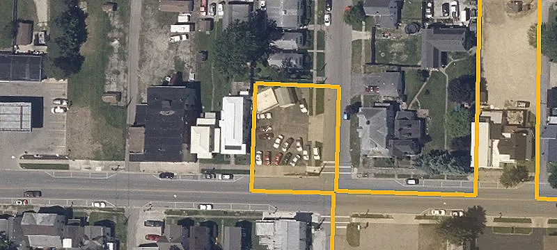 642 Harding E Way