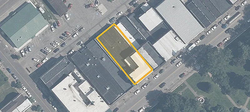 320 2nd Ave