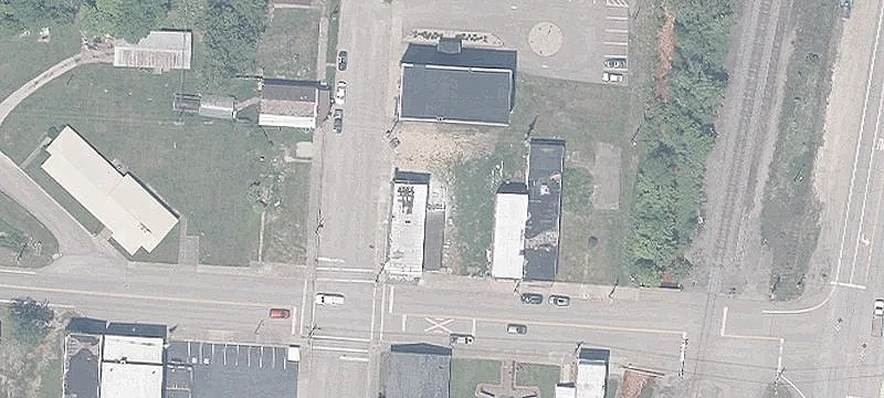 124 Main St
