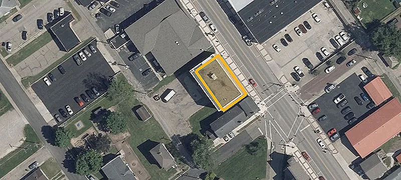 220 Main St