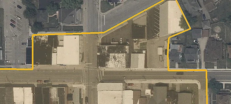 Main St