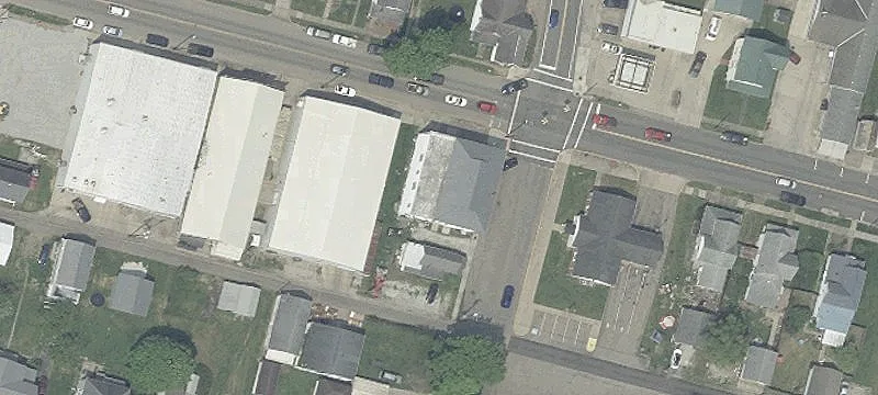 201 Main St