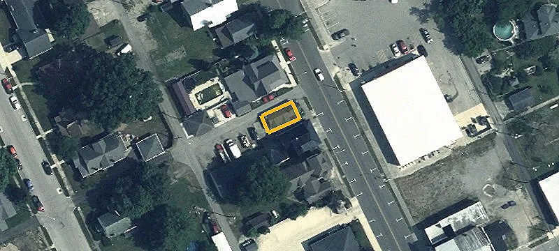 119 Main St
