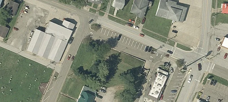 Oaklawn Ave