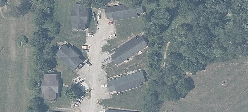 54 Hawthorne Ln