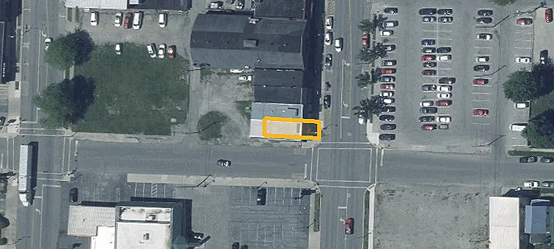 132 Main St