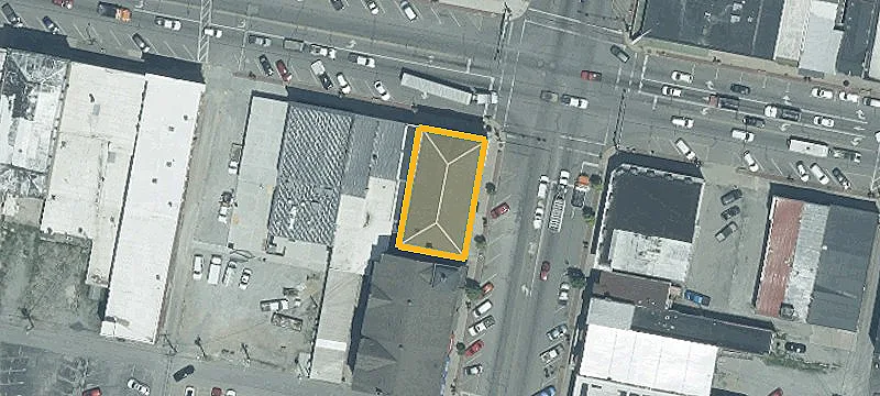 101 Main St