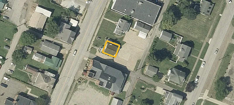 140 Main St