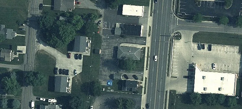 1216 Main St