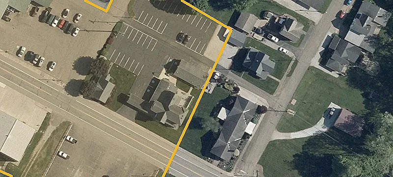 Main St