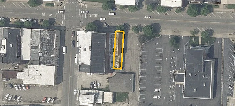 611 Main St