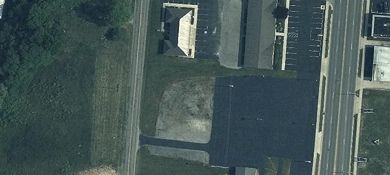 Detroit St