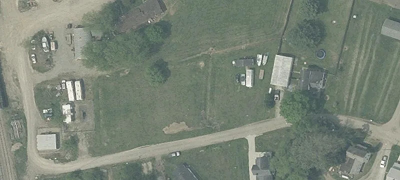 Tr 1045