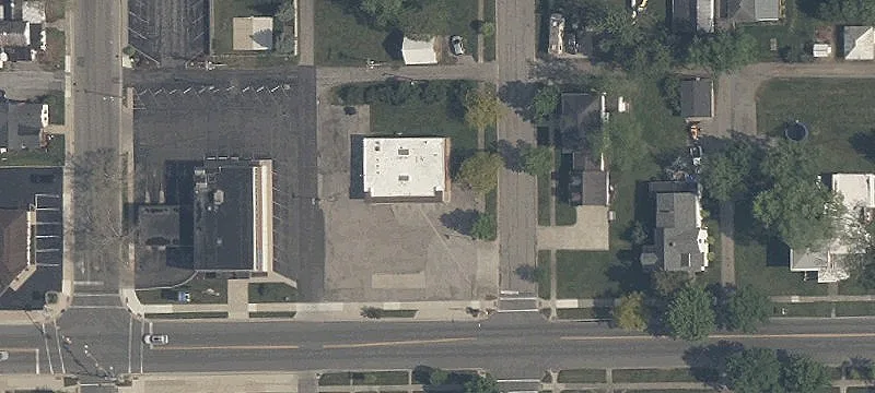 Main St