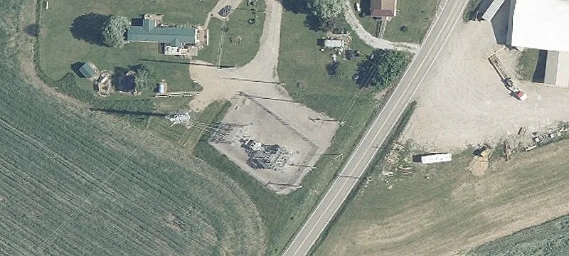 19282 Cadiz Rd
