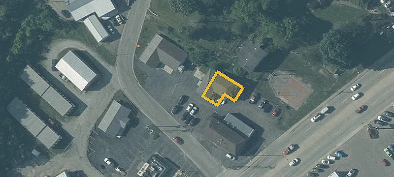 314 Emmitt Ave-rear State Park Line