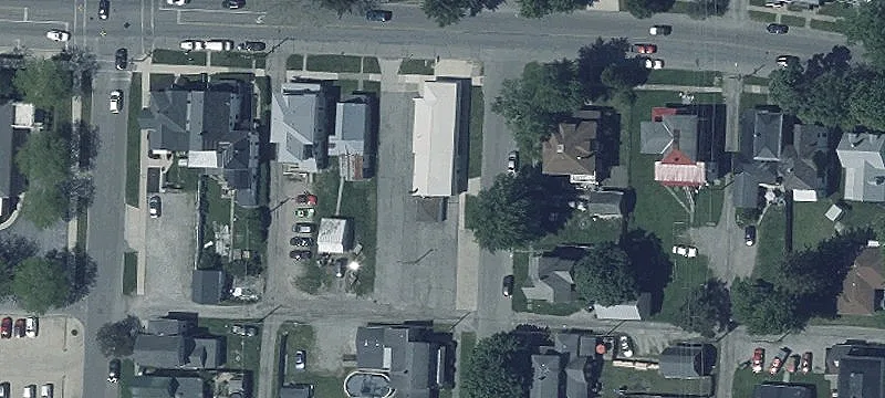 220 Franklin St