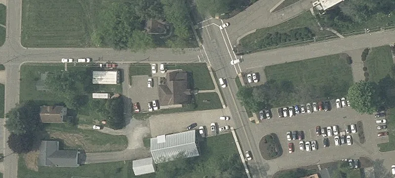890 Wooster Rd