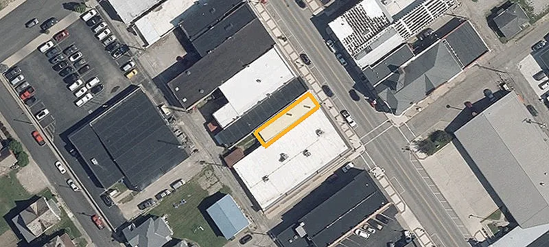 122 Main St