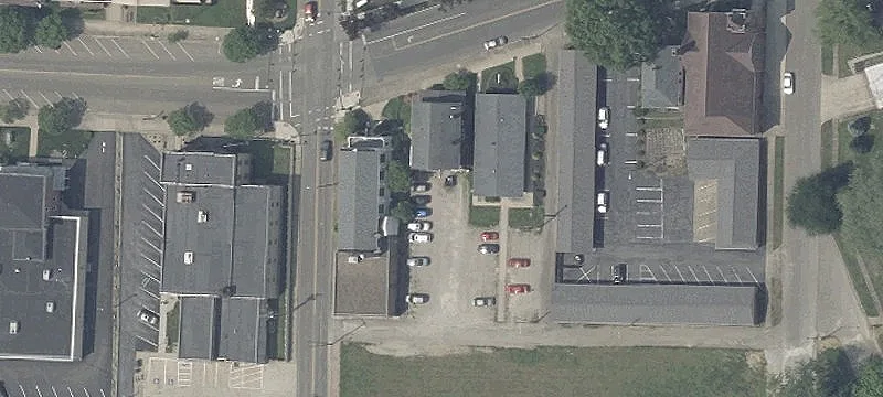 709 Main St