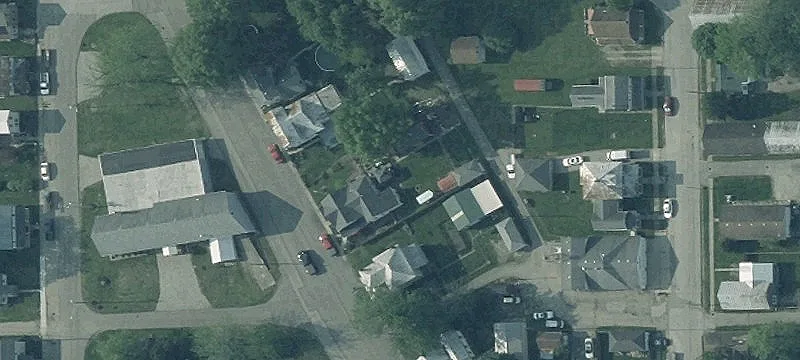 124 Commerce St