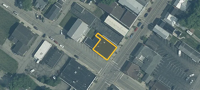 89 Main St