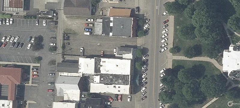 125 3rd St